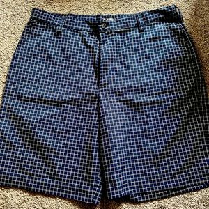 IZOD mens golf shorts